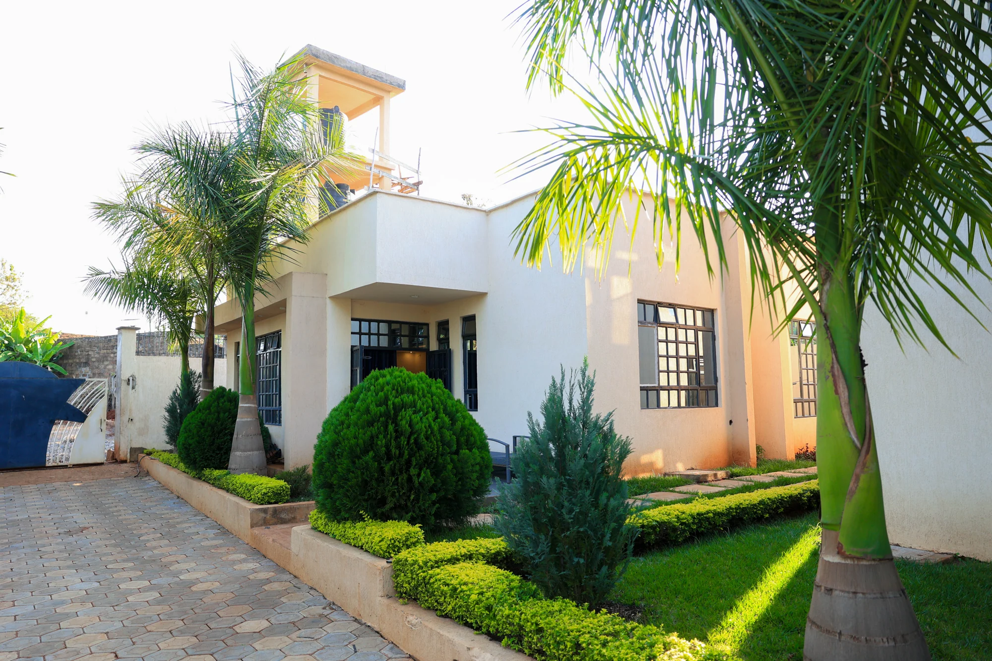 Guest House Exterior at Lela Residence